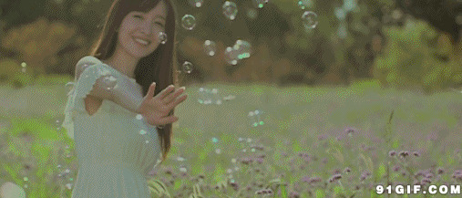 花丛美女和泡泡动态图:泡泡