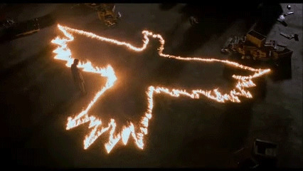 燃烧的雄鹰gif图:火焰