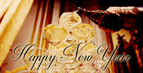 美酒祝贺新年快乐闪图:新年快乐