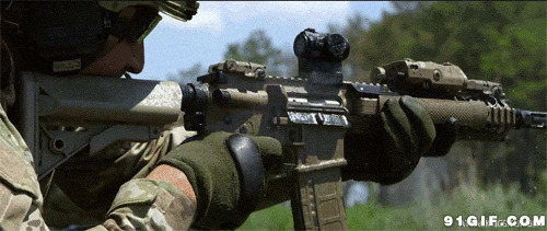 士兵机枪开火动态图片:开枪