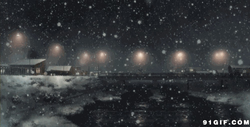 小镇大雪纷飞风景图片:下雪
