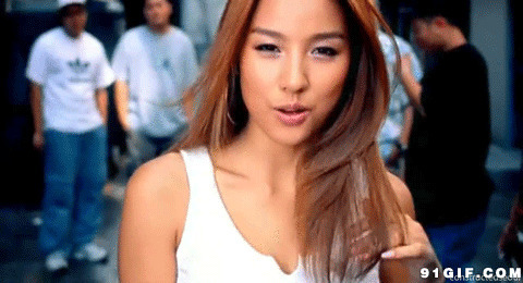 韩国歌手李孝利gif图:女歌手