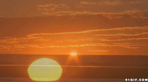黄昏海上朝阳动态图:朝阳