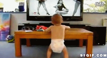小孩看电视学跳舞搞笑图片:学习