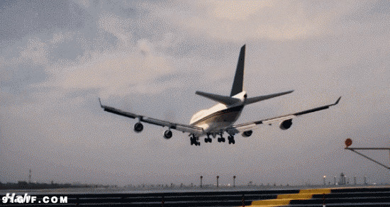 航空飞机降落gif图:降落