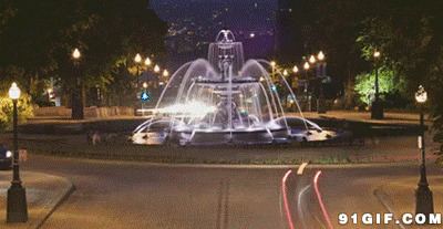 街心喷泉夜景gif图:夜景
