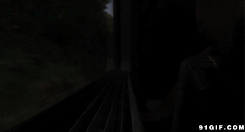车窗外的黑夜动态图:窗外