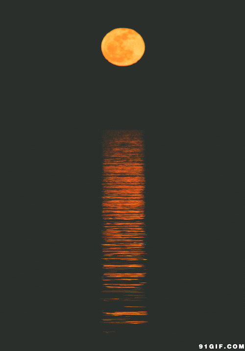 圆圆的红月亮动态图:月亮