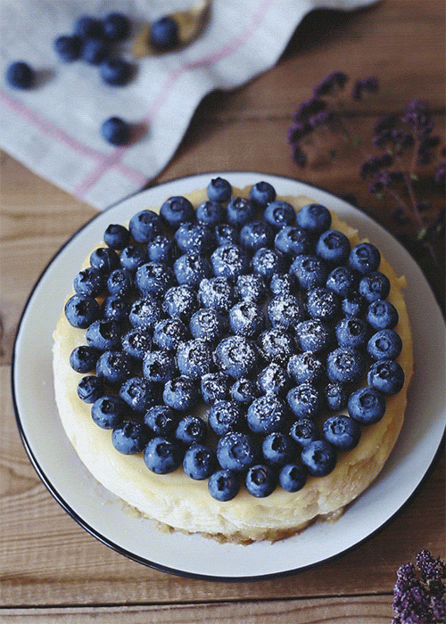 新鲜蓝莓动态图:水果