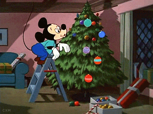 米老鼠装扮圣诞树动画图片:圣诞节
