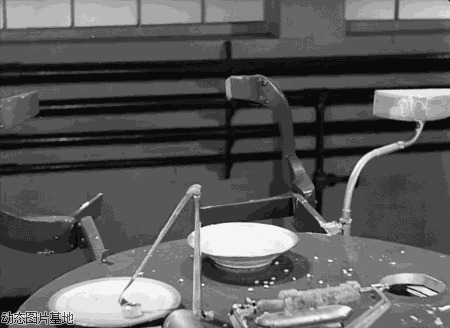 卓别林的自动吃饭机动态图片:卓别林