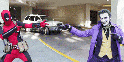 超人停车场跳舞动态图片:超人