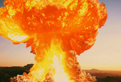 核武器爆炸火焰动态图片:核武器