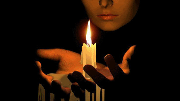 掌心里的蜡烛gif图:蜡烛