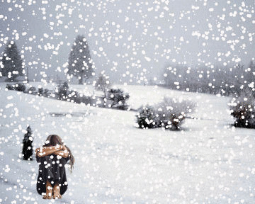 大雪中的女孩gif图片:悲伤