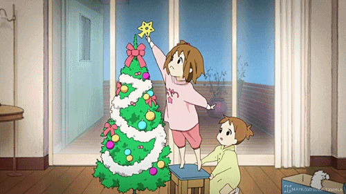 姐妹装扮圣诞树动画图片:圣诞树