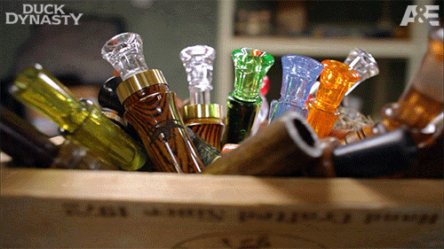 一箱玻璃瓶子动态图片:玻璃瓶