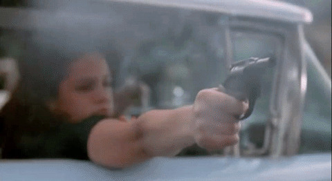 女枪手开枪动态图片:枪手