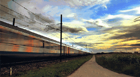 火车通过美丽的西藏gif图片:火车