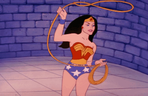 卡通女战士拿着绳子套圈gif图片:女战士