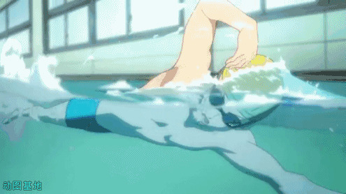 卡通男孩在游泳馆里健身游泳GIF图片