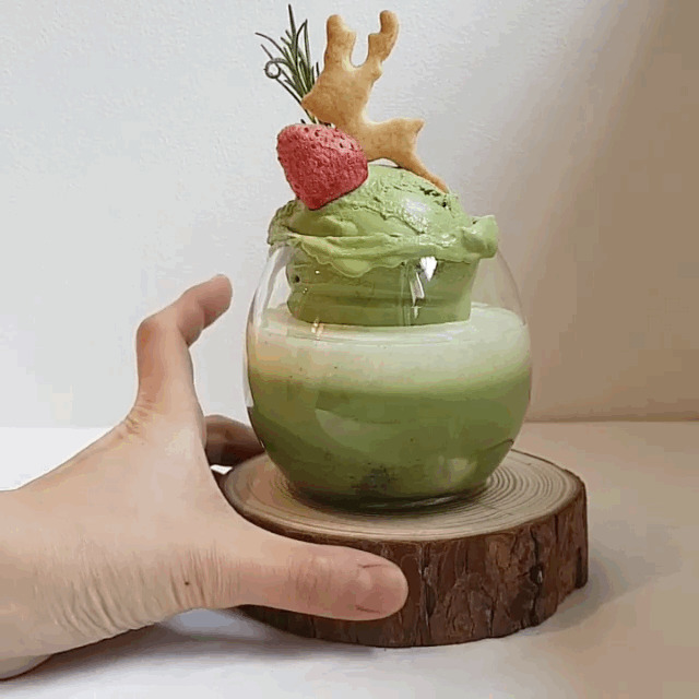 精致的雪糕景观动图片态