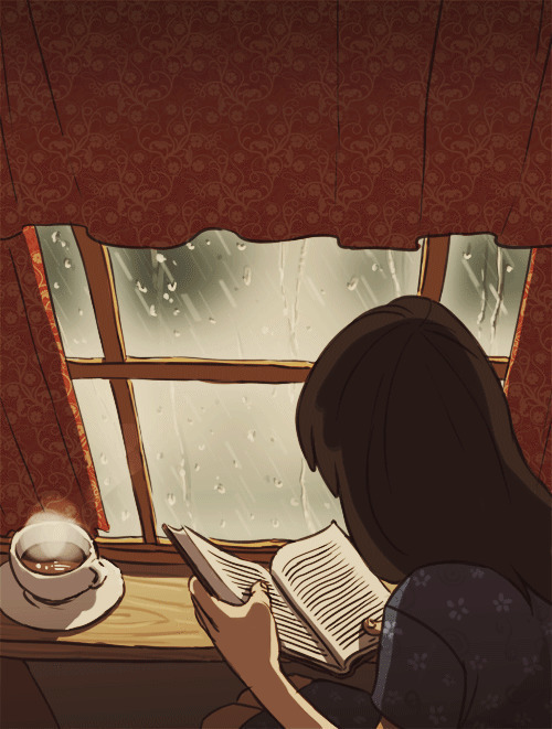 窗外下着雨小女孩坐在屋里看书喝咖啡gif图片