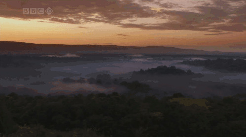 夕阳落山的美景GIF图片