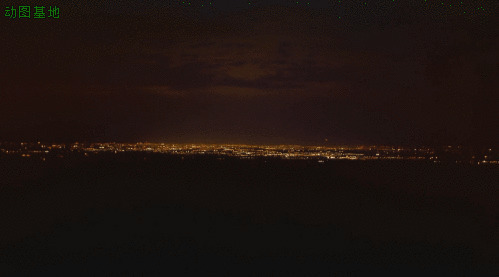 城市夜晚的景色动图:夜景