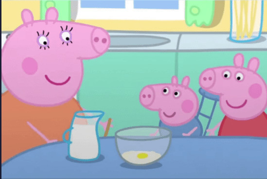猪妈妈打鸡蛋动画图片:小猪佩奇