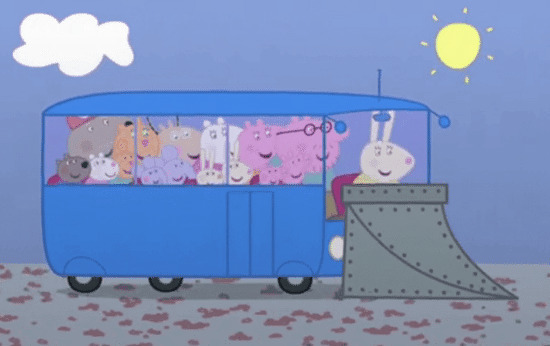 小猪佩奇和朋友们车上唱歌闪图:小猪佩奇