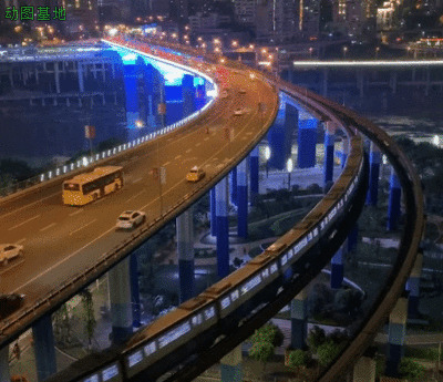城市高架桥夜景动态图:高架桥