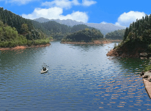 风景秀丽湖心小舟GIF图片:景色