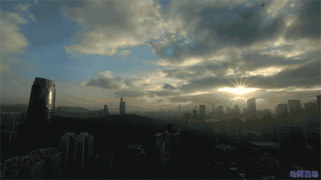 乌云遮日的黄昏风景动态图片:乌云,黄昏