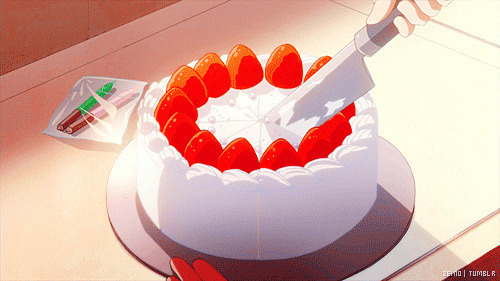 美味的奶油水果小蛋糕gif图片