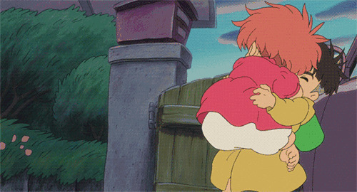 可爱的卡通小女孩蹦起来拥抱在一起gif图片