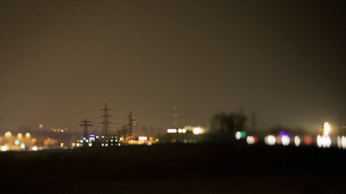 城市的夜晚灯火通明非常漂亮gif图片