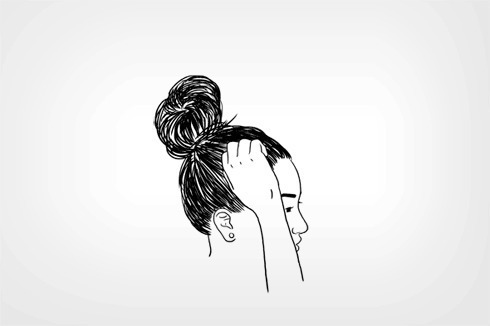 女人扎头发简笔画动态图:扎头发