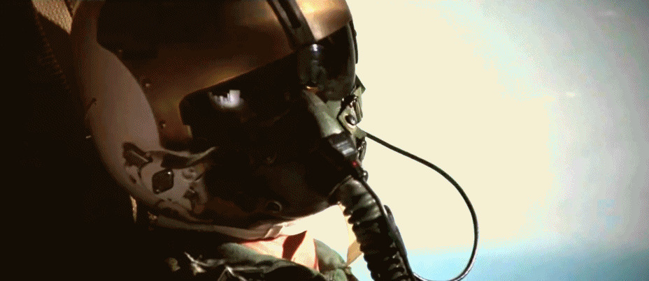 战斗机飞行员在空中对目相望gif图片:战斗机
