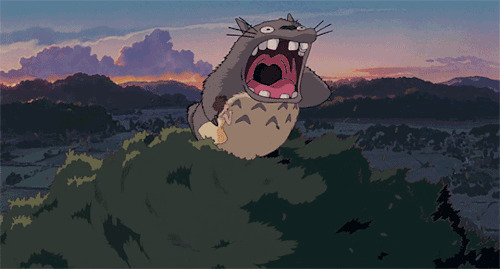 卡通龙猫深呼吸大声的呐喊GIF图片:龙猫