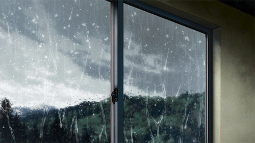 窗外下起了雨动画图片:下雨